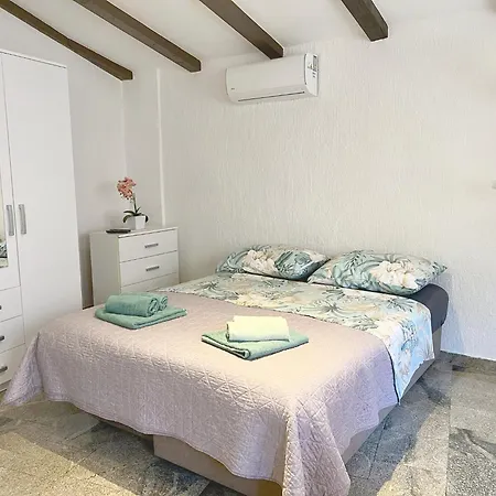Ares * Rovinj