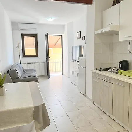 Ares Rovinj